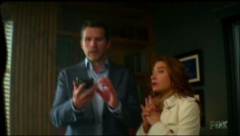 Murder in a Small Town - Season 02 Episode 07